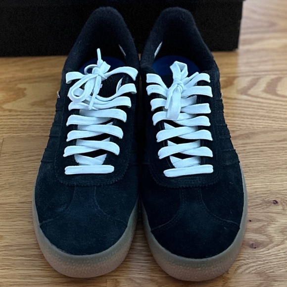 adidas Originals NIB Gazelle Adv Black Suede Sneakers (7) - Picture 3 of 15